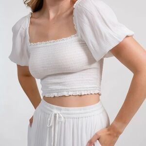 Elegant White Puff Sleeve Crop Top